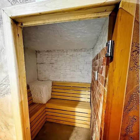 Katalina 1 Makric * Zlatibor